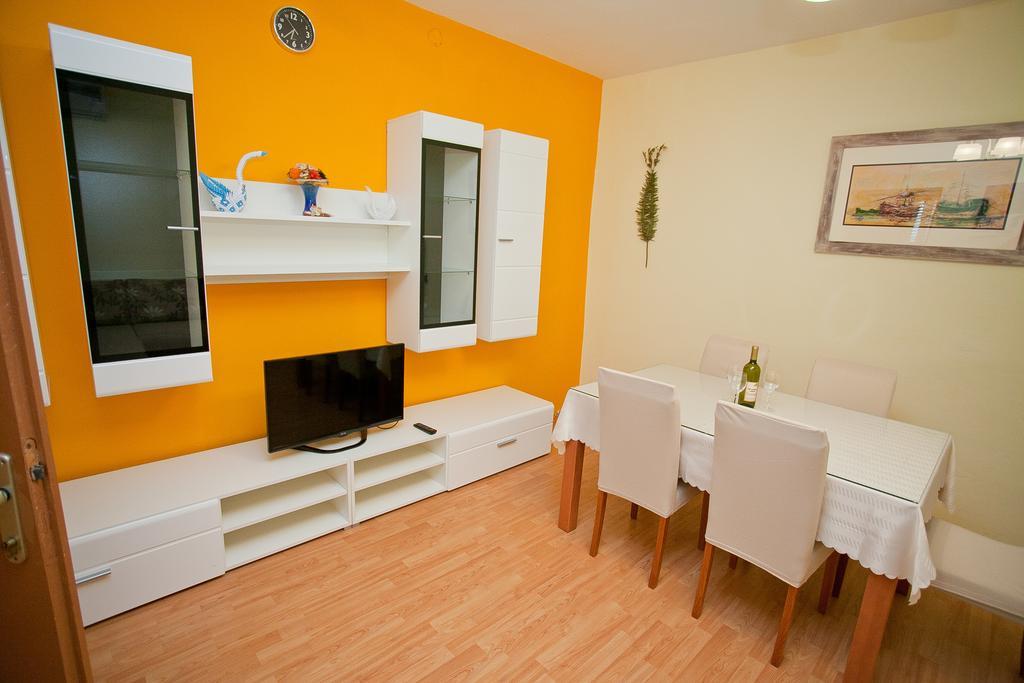 Apartment Anka ビビニェ 部屋 写真